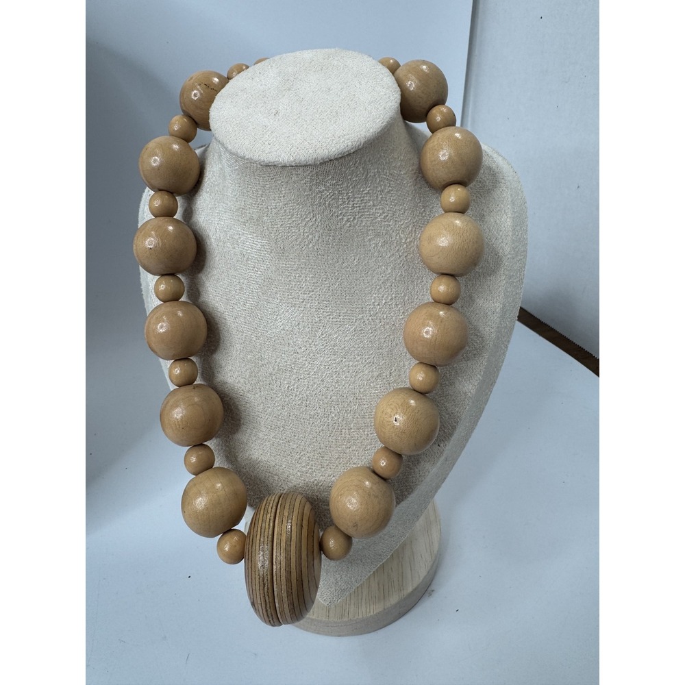 Vintage Chunky Graduated Wood Bead Statement Necklace Natural Tan Boho 18 Inch
